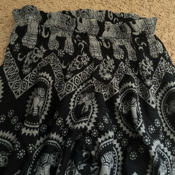 The Elephant Pants Black and Gray Harlem Style Pants - Picture 7 of 8